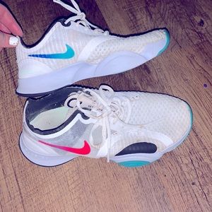 Girls Nike shoes.  Fair condition.  Size 2 1/2. Sz wore off